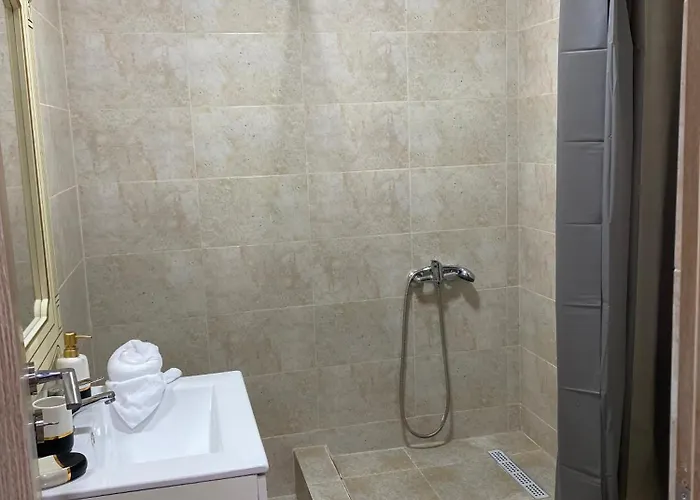 Gut Aydin * Năvodari